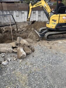 大阪府豊中市　駐車場　外構工事一式　整地