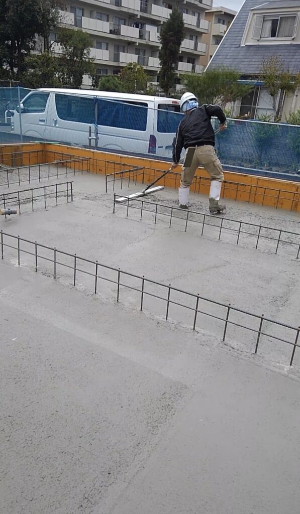 フロアーラボ定規刷り コンクリート均し